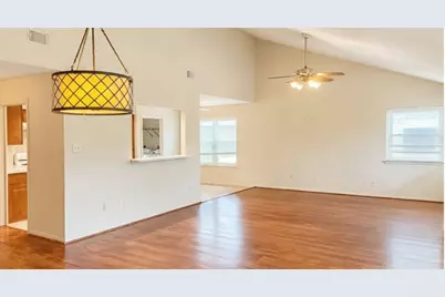 15343 Mondrian Drive, Houston, TX 77083 - Photo 3
