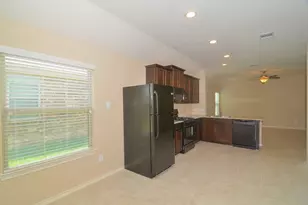 3626 Goldleaf Trail Dr, Katy, TX 77449 - Photo 7