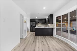 5206 Lodge Creek Dr Dr, Houston, TX 77066 - Photo 11