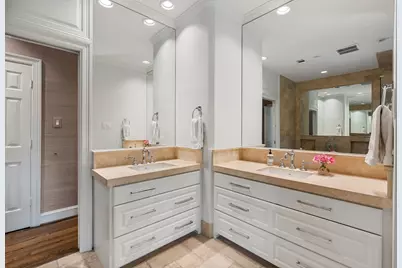 10919 Wickline Drive, Houston, TX 77024 - Photo 27