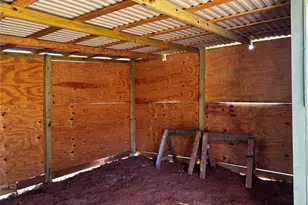 44 Pine Ave, Huntsville, TX 77340 - Photo 3