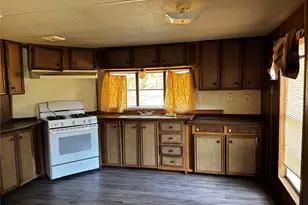 44 Pine Ave, Huntsville, TX 77340 - Photo 13