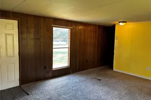 44 Pine Ave, Huntsville, TX 77340 - Photo 7