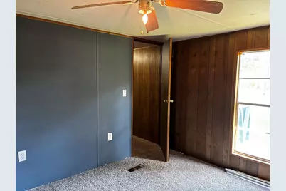 44 Pine Avenue, Huntsville, TX 77340 - Photo 23