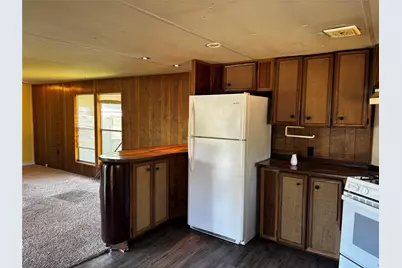 44 Pine Avenue, Huntsville, TX 77340 - Photo 11