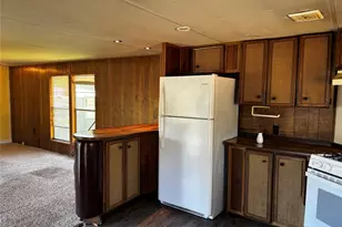 44 Pine Ave, Huntsville, TX 77340 - Photo 11