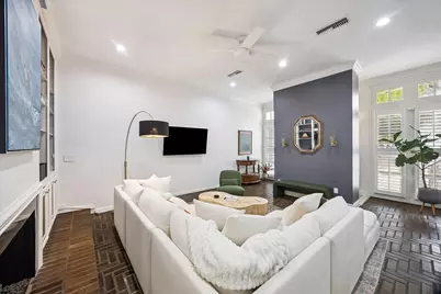 2220 Fulham Court, Houston, TX 77063 - Photo 3