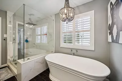 2220 Fulham Court, Houston, TX 77063 - Photo 11