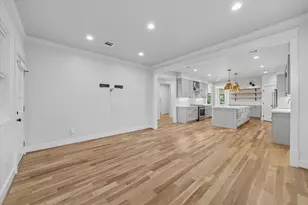 910 Northwood St, Houston, TX 77009 - Photo 15