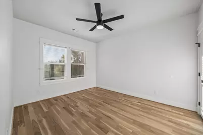 910 Northwood Street, Houston, TX 77009 - Photo 31