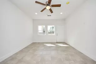 1189 County Road 5100, Cleveland, TX 77327 - Photo 29