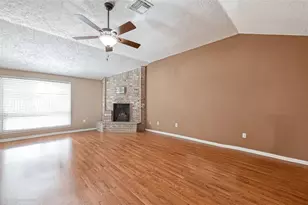 1235 Summer Park Ln, Katy, TX 77450 - Photo 5