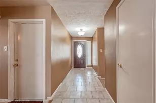 1235 Summer Park Ln, Katy, TX 77450 - Photo 3