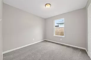 7521 Dyer St, Houston, TX 77088 - Photo 25