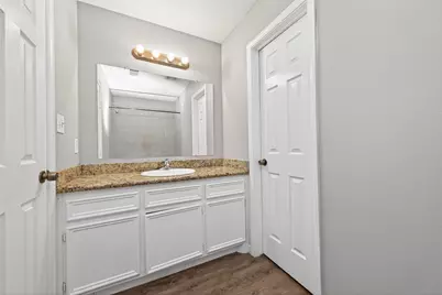 7521 Dyer Street, Houston, TX 77088 - Photo 19