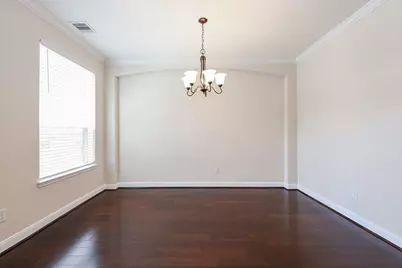 4606 Sky Harbor Court, Sugar Land, TX 77479 - Photo 7