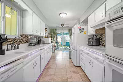 1947 Richvale Lane, Houston, TX 77062 - Photo 5
