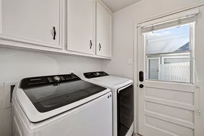 1638 Fall Valley Drive, Houston, TX 77077 - Photo 33