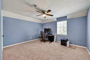 1638 Fall Valley Dr, Houston, TX 77077 - Photo 25