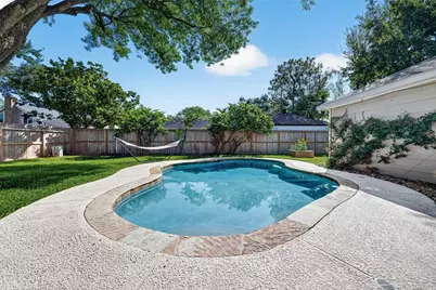 1638 Fall Valley Drive, Houston, TX 77077 - Photo 35