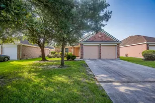 26945 Kings Crescent Dr, Kingwood, TX 77339 - Photo 1