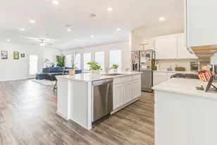 27210 Woodridge Gln Dr, Katy, TX 77493 - Photo 5