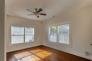 2009 Singleton St, Houston, TX 77008 - Photo 15