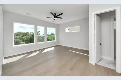 322 E 35 Th Street, Houston, TX 77018 - Photo 31