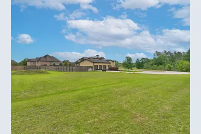 2082 Wilderness Trail, Friendswood, TX 77546 - Photo 9