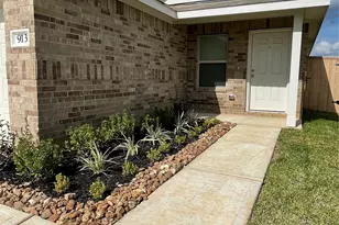 913 Gentle Moss Dr, Magnolia, TX 77354 - Photo 1