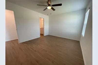 913 Gentle Moss Drive, Magnolia, TX 77354 - Photo 9