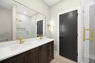 4117 Kewanee St, Houston, TX 77051 - Photo 17