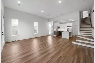881 Rachel Street #A, Houston, TX 77091 - Photo 7