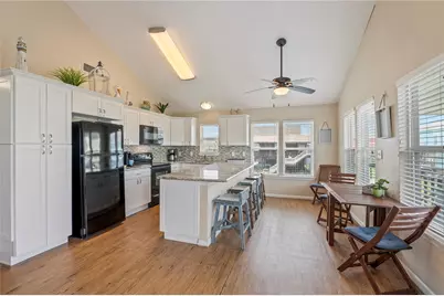 23005 Fresca Street, Galveston, TX 77554 - Photo 11