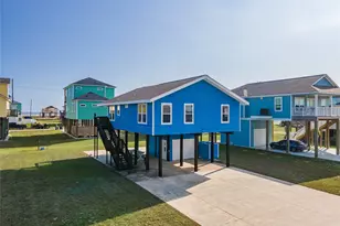 23005 Fresca St, Galveston, TX 77554 - Photo 31