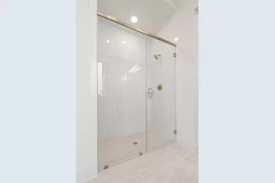 18925 Moonriver Street, Conroe, TX 77302 - Photo 11