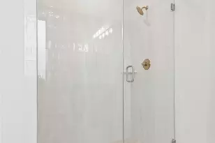 18925 Moonriver St, Conroe, TX 77302 - Photo 11