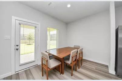 1929 Oregon White Oak Drive, Conroe, TX 77304 - Photo 11