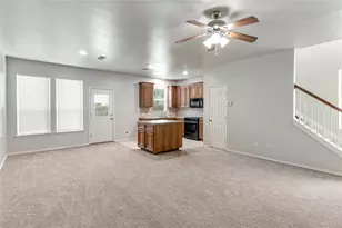 706 Woodport Ln, Houston, TX 77090 - Photo 3