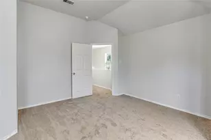 706 Woodport Ln, Houston, TX 77090 - Photo 13