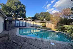 5623 Dumfries Dr, Houston, TX 77096 - Photo 17