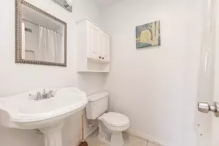 2101 Fountain View Dr, Houston, TX 77057 - Photo 25