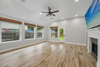 15410 Redbud Berry Way, Cypress, TX 77433 - Photo 17