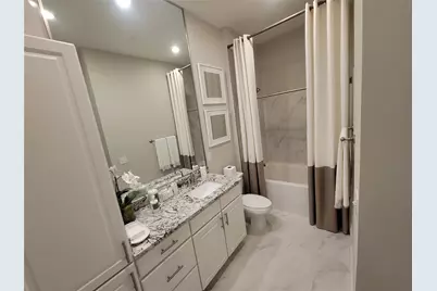 2111 Austin Street #522, Houston, TX 77002 - Photo 5