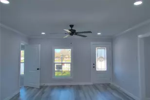 415 Perkins Ave, League City, TX 77573 - Photo 5