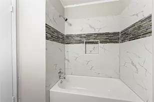 1623 Northwood St, Houston, TX 77009 - Photo 11