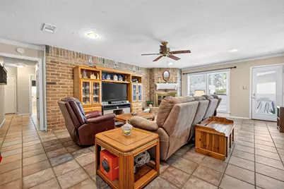558 Landfall Lane, Conroe, TX 77302 - Photo 15