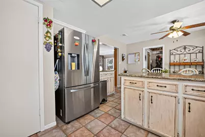 558 Landfall Lane, Conroe, TX 77302 - Photo 25