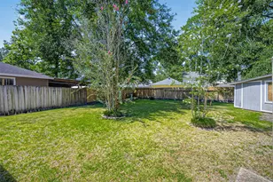 558 Landfall Ln, Conroe, TX 77302 - Photo 41