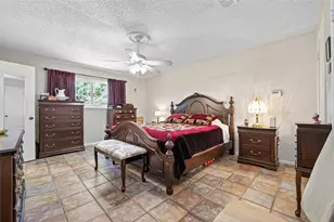558 Landfall Ln, Conroe, TX 77302 - Photo 37
